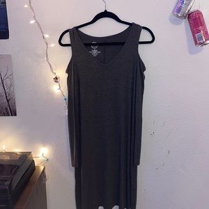 grey long sleeve dress